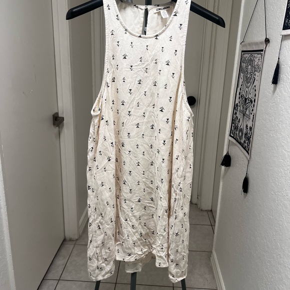 Billabong Cream Mini Dress with Tiny Black Motif - Picture 4 of 7